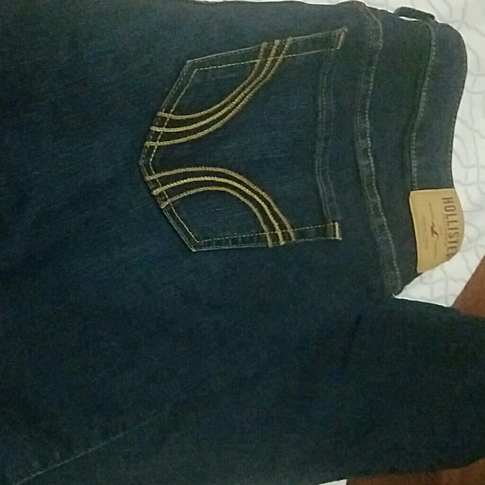Hollister skinny jeans