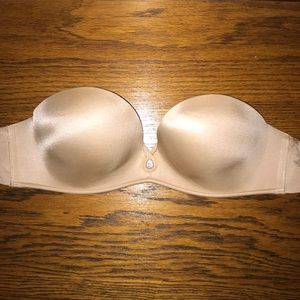 Victoria Secret bombshell, padded, strapless bra