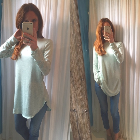 SALE ⬇️ Jade Long Sleeve Tee - Picture 3 of 4