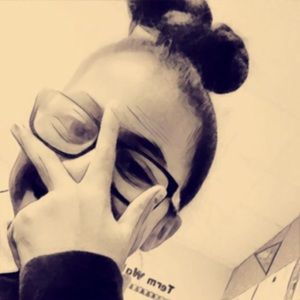 Meet your Posher, Natalie