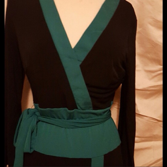 Black and teal dress - Picture 3 of 3