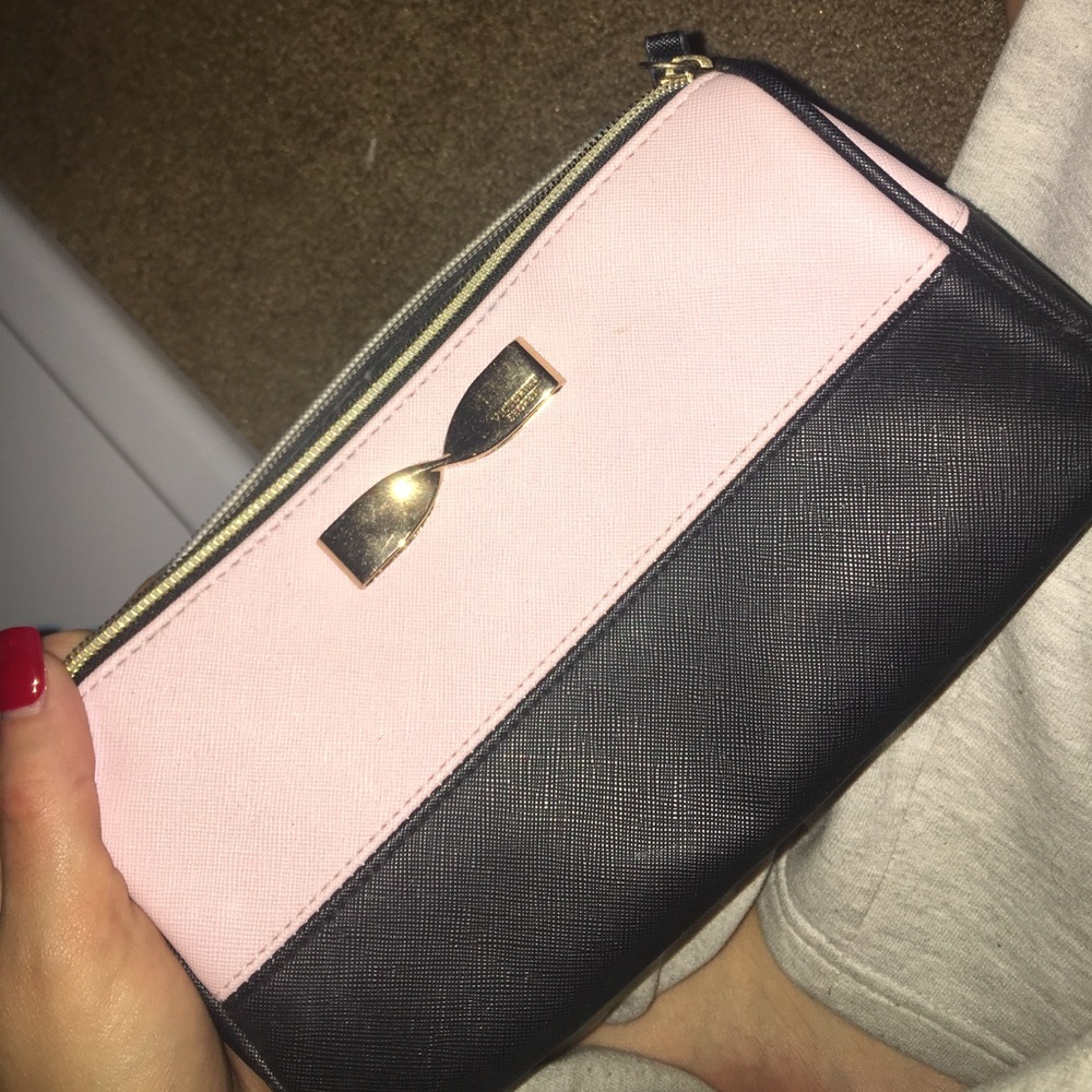 victoria's secret makeup bag