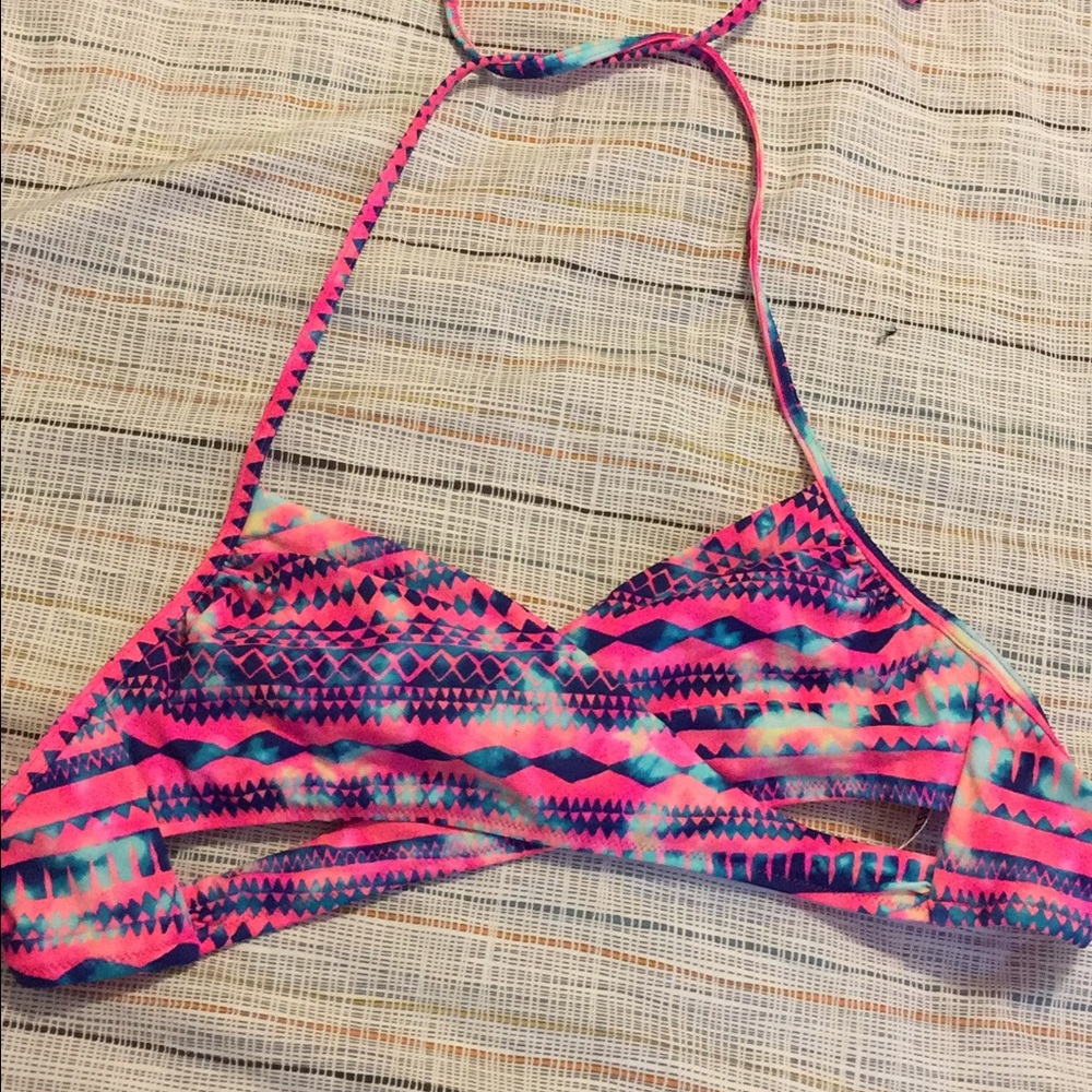 Victoria's Secret PINK tribal pattern cross top