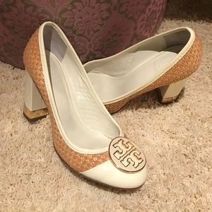 Tory Burch woven logo pumps