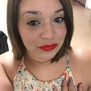 Meet your Posher, Digna