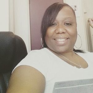 Meet your Posher, Cleopatra