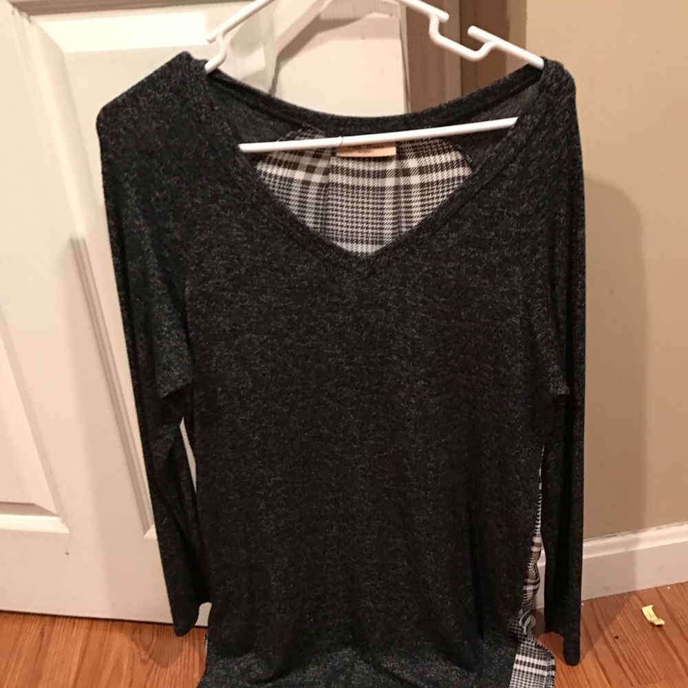 Maternity shirt