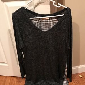 Maternity shirt