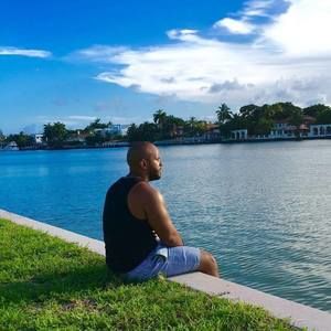 Meet your Posher, Porfirio