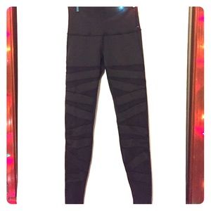 Brand new lululemon tech mesh size 8