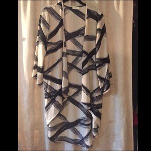 Kimono type cover up