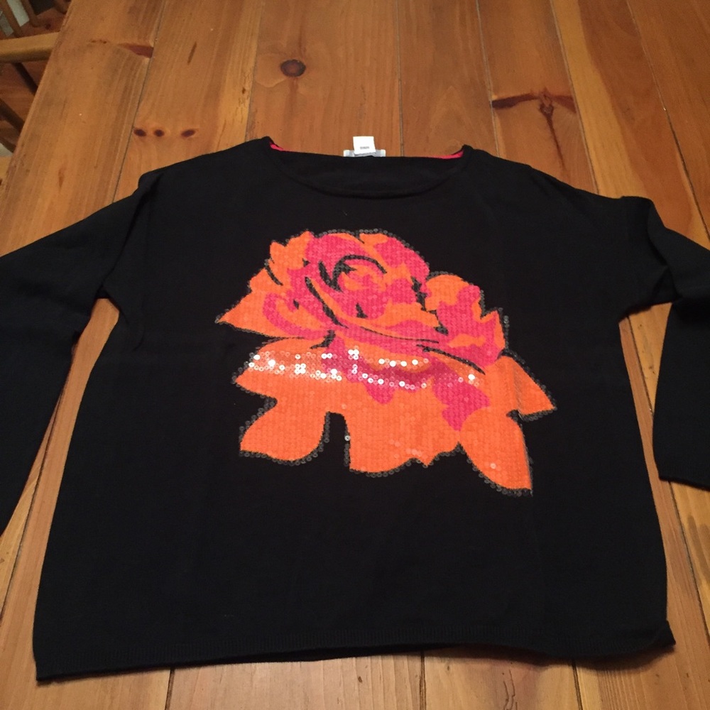 Women's sweater