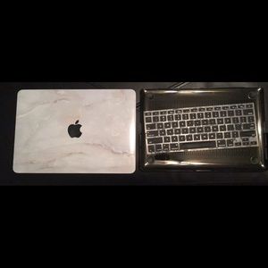 Apple laptop Hard Case & Key Board Cover