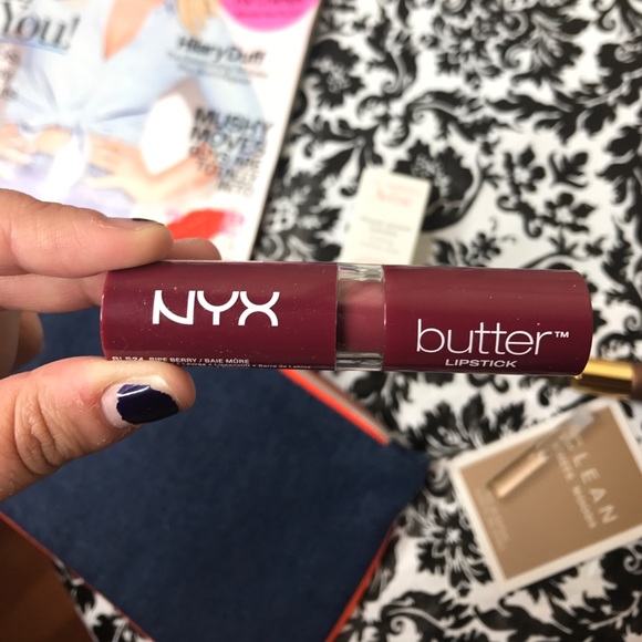 ๐ซSOLD๐ซ MAKEUP/COSMETICS BUNDLE ๐ - Picture 5 of 6