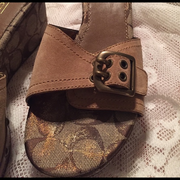 Coach Wedges - Picture 5 of 7