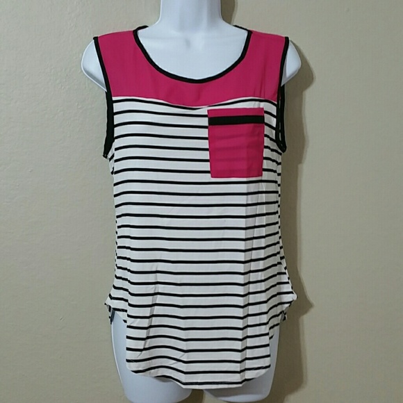 👄NEW! A Block Tank👄 - Picture 6 of 8