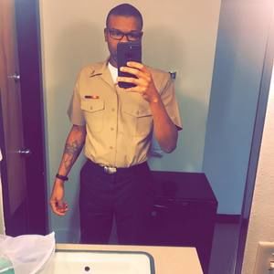 Meet your Posher, Travis