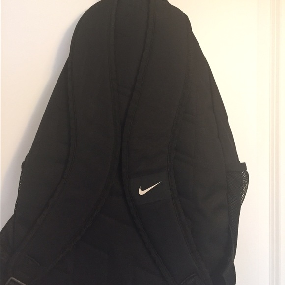 Nike backpack - Picture 3 of 4