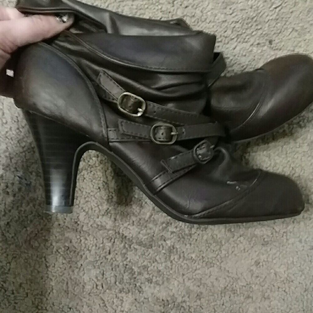 Brown boots