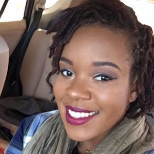 Meet your Posher, April