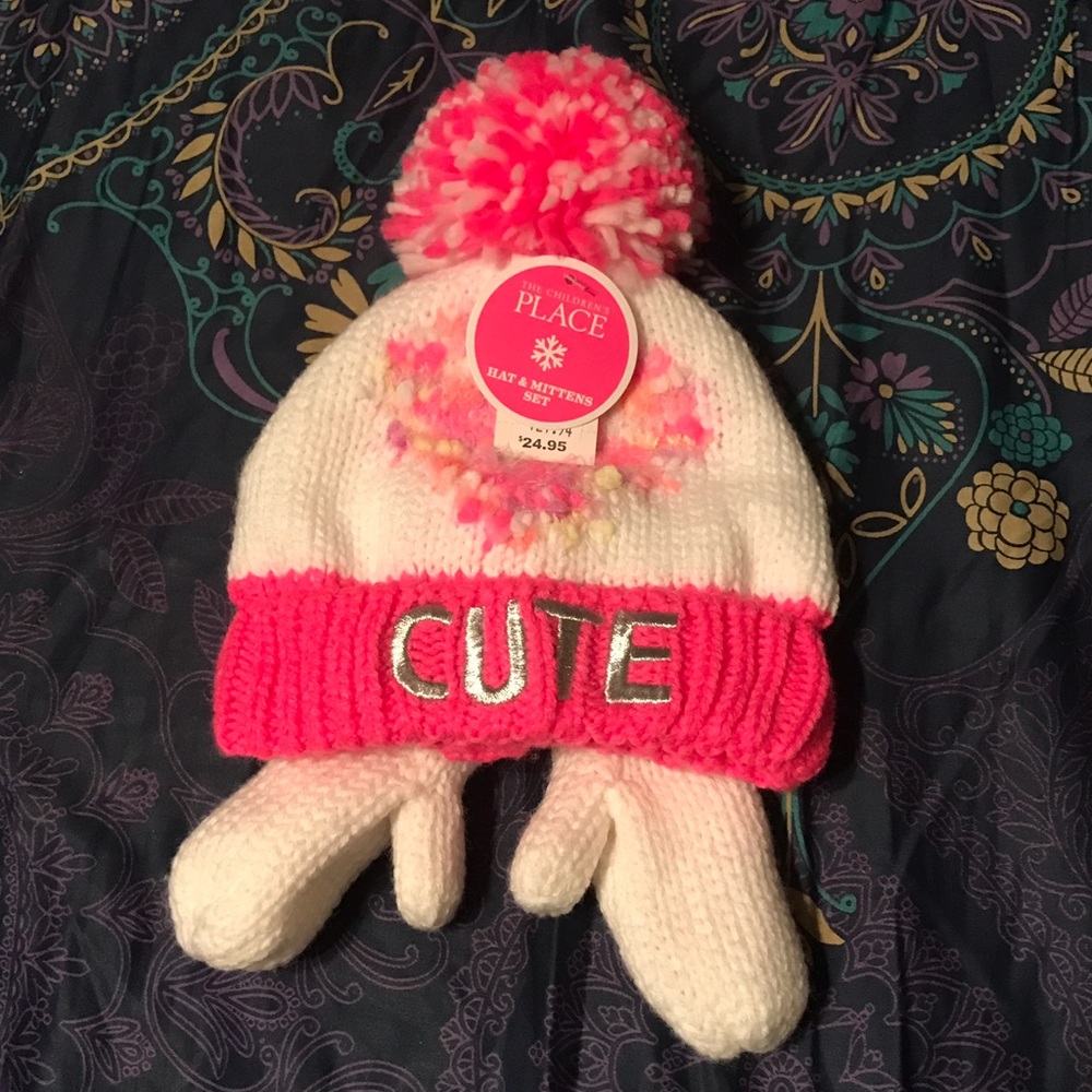🚫Sold🚫🚫Children Place Baby Girl Hat & Glove Set - Picture 3 of 4