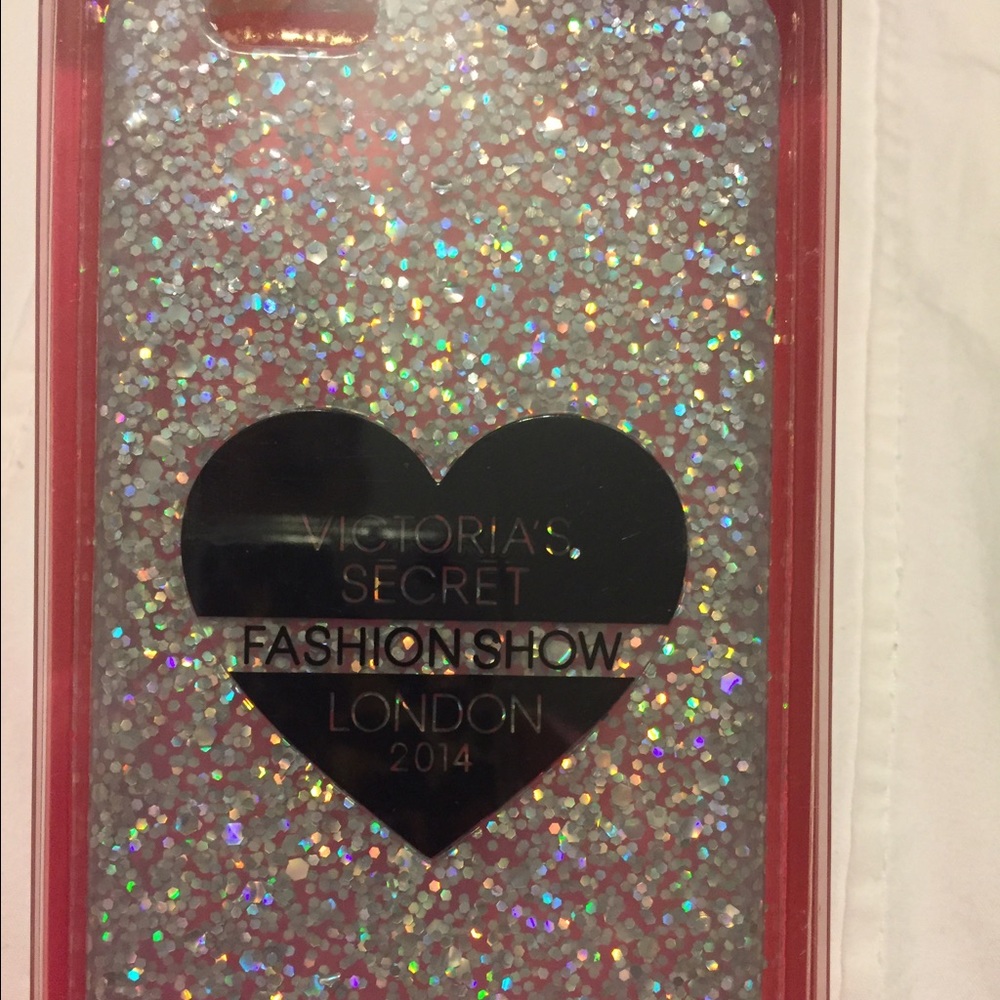 Victoria's Secret IPhone 6 soft case