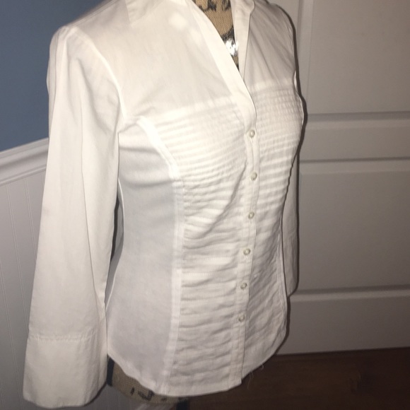 White tailored blouse with 3/4 sleeves - Picture 2 of 2