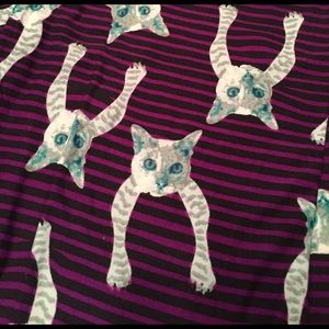 LuLaRoe TC CAT WITH ARMS leggings