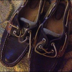Nice leather women's Sperry loafers