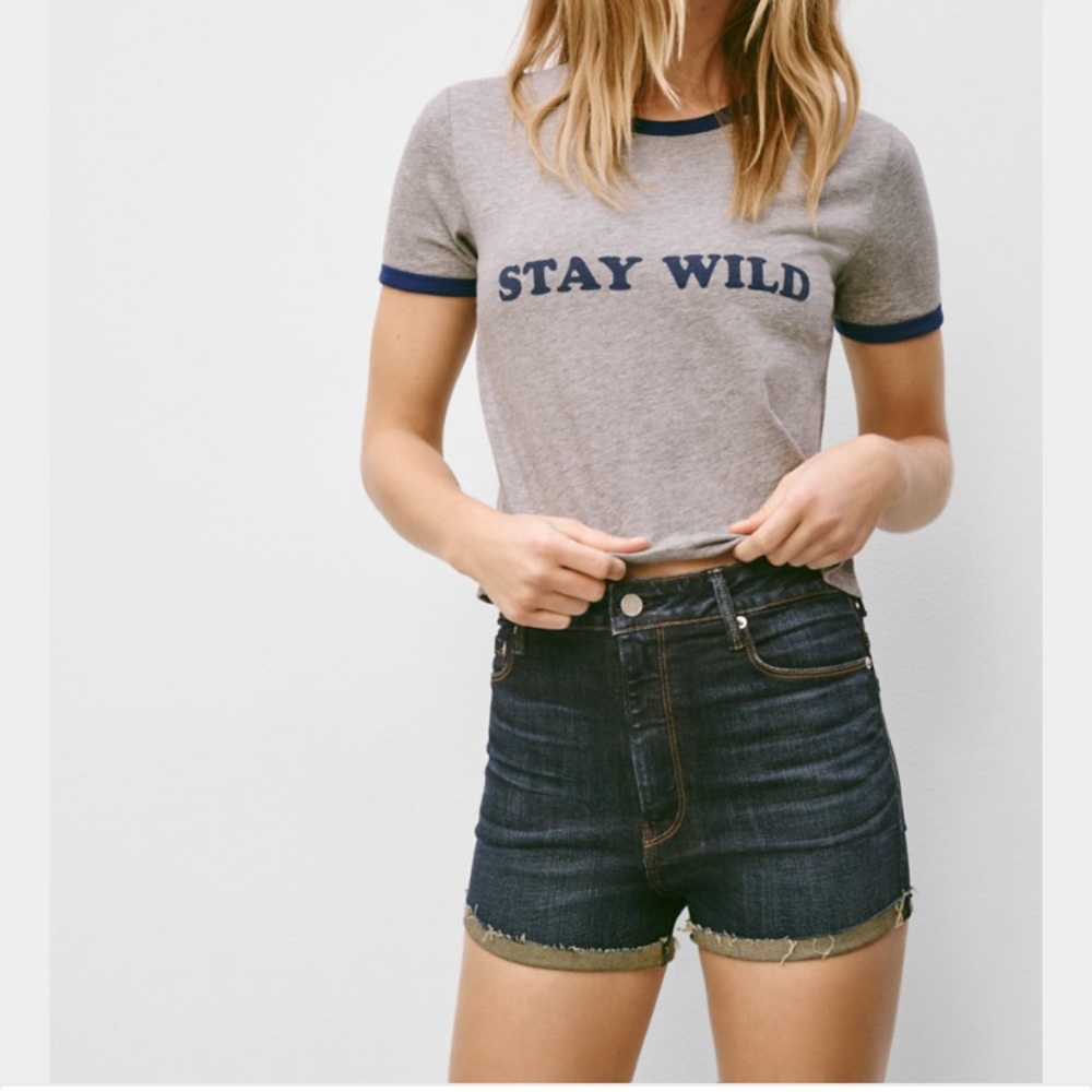 Aritzia Paradise Mine high rise denim shorts NWT