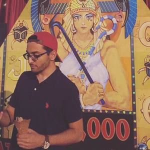 Meet your Posher, Dhruva