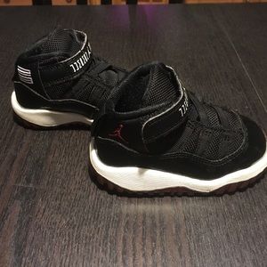 Nike Kids Air Jordan Bred Retro 11 TD 5C