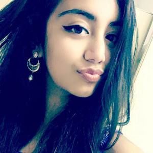 Meet your Posher, Alisha