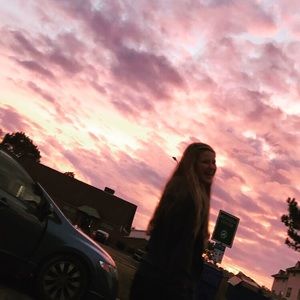 Meet your Posher, Holly