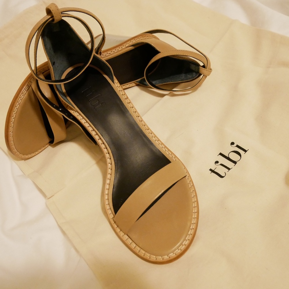 ❗️SOLD❗️Tibi Alma Sandals