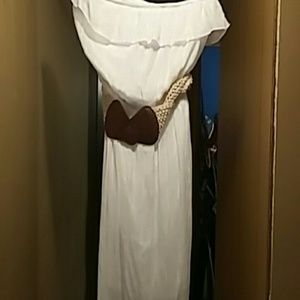 White maxi dress