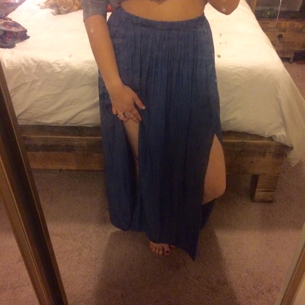 ❌SOLD❌🌸2FOR$12🌸 Maxi Skirt - Picture 1 of 4