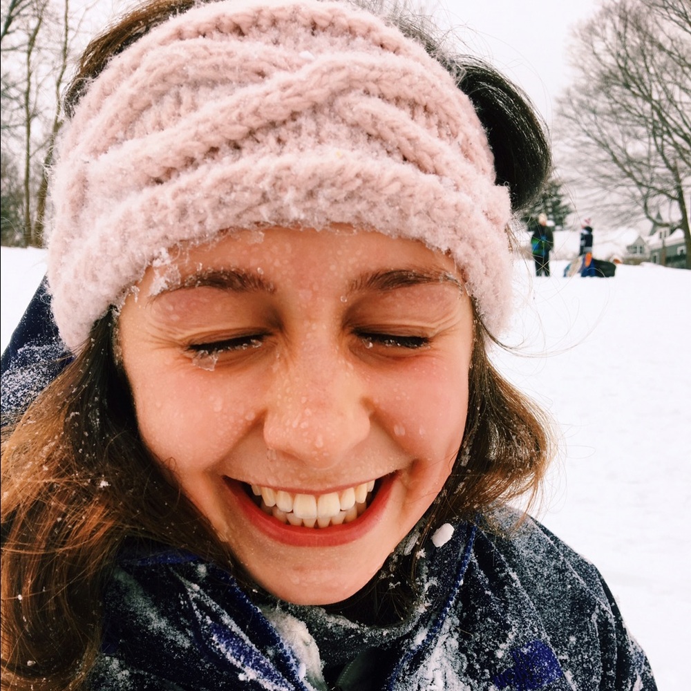 Meet your Posher, Elena