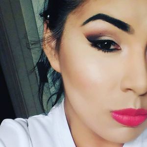 Meet your Posher, Carla