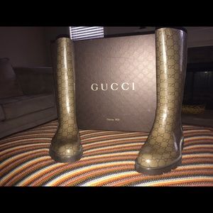 Authentic New Gucci Boots Rainboots size 38