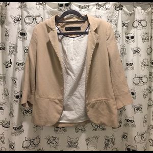 Beige short blazer