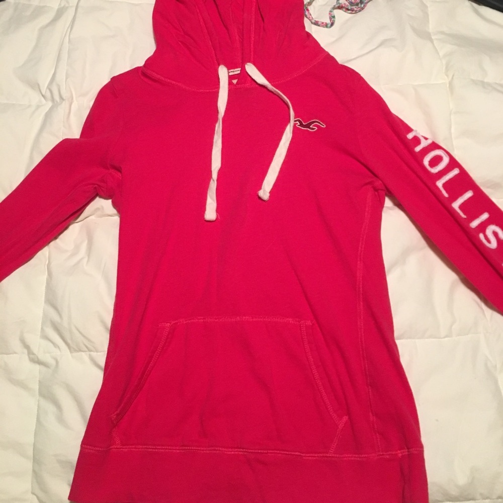 Hollister pullover!