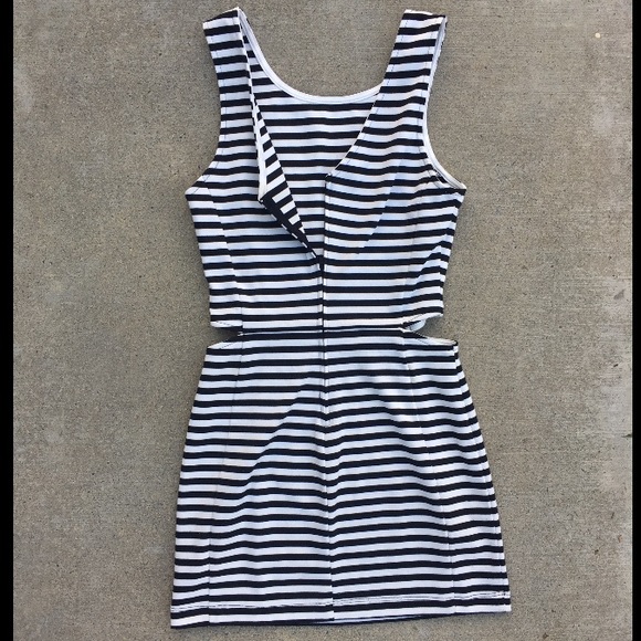 Striped Bodycon With Cut-outs - Picture 2 of 4