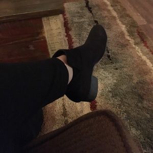 Meet your Posher, Jaleh