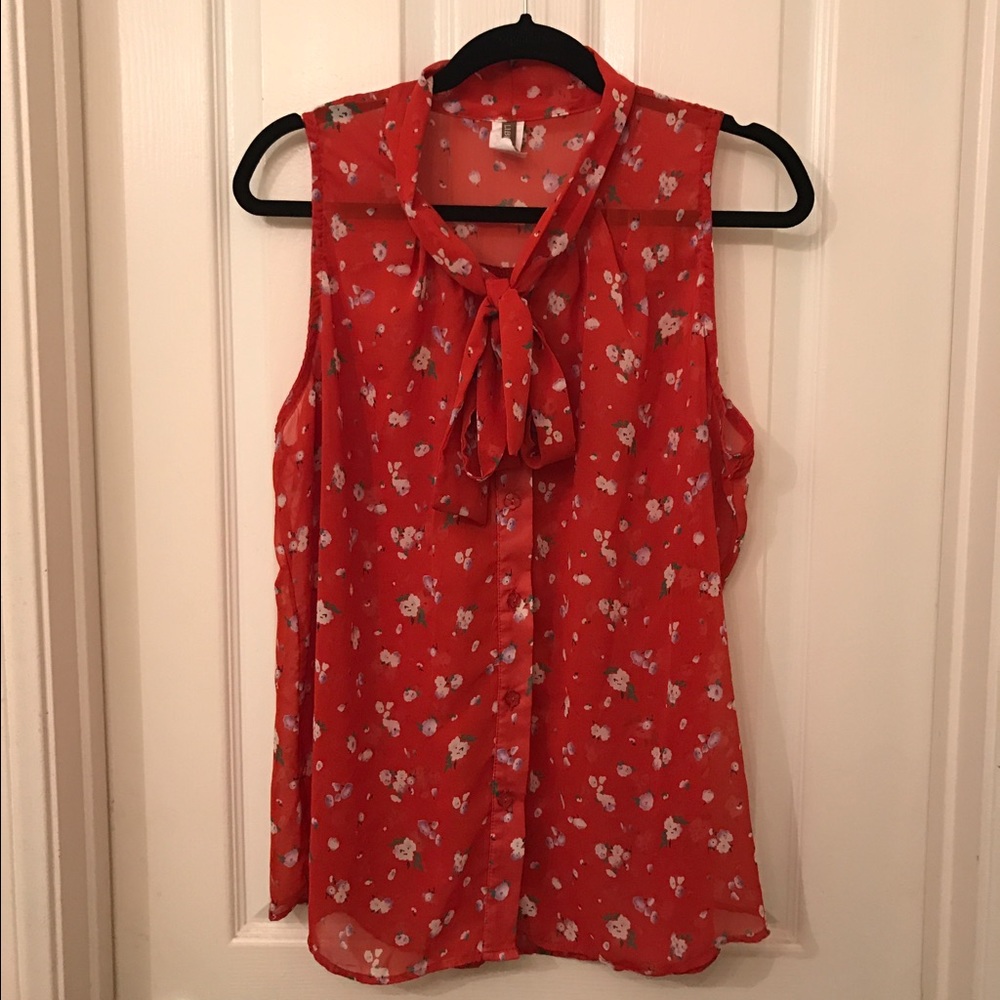 Plus Size Floral Bow Front Top