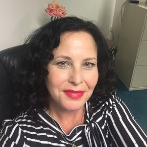 Meet your Posher, Dawn