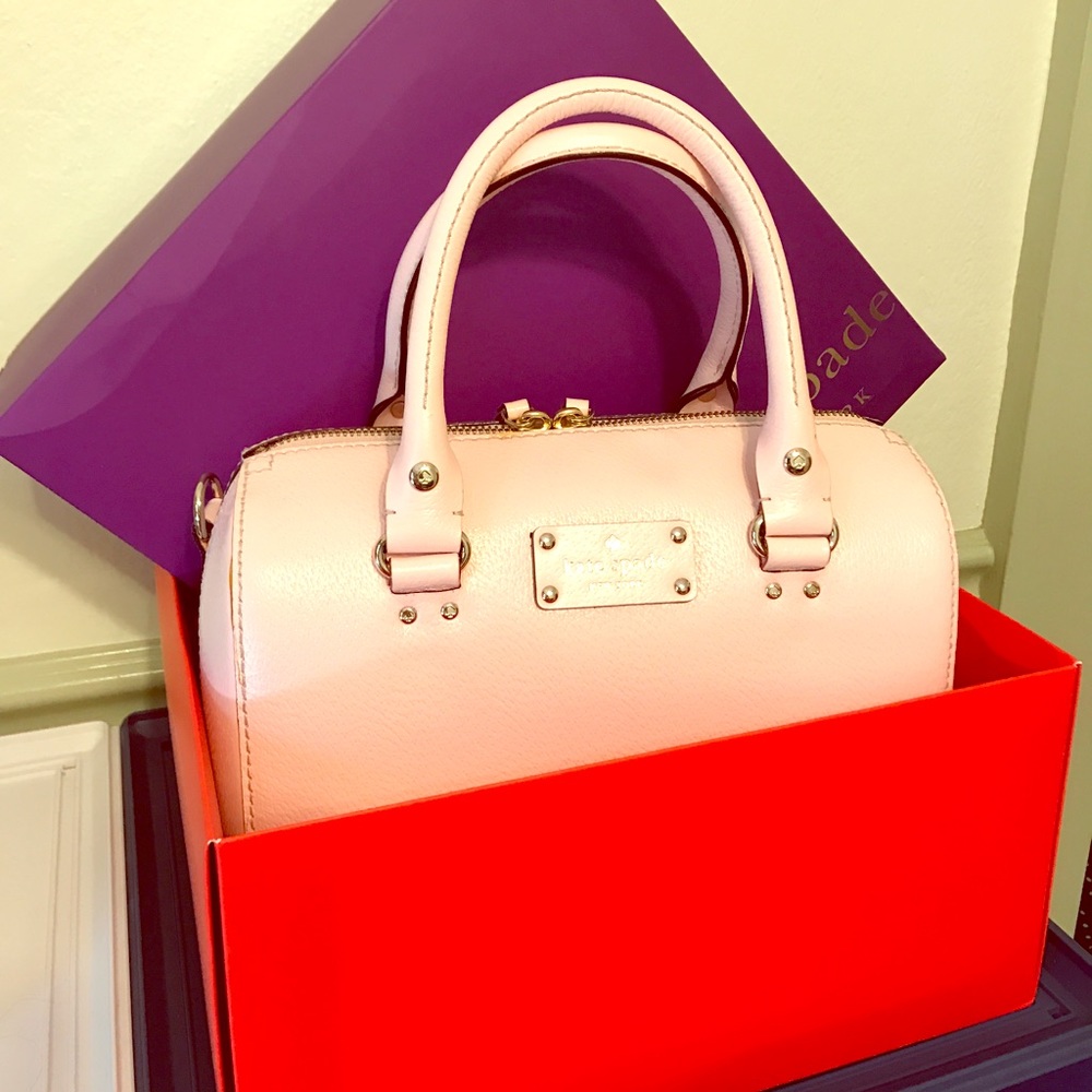 XMAS CLEARANCE 🎄 KATE SPADE WELLESLY-ALESSA BAG