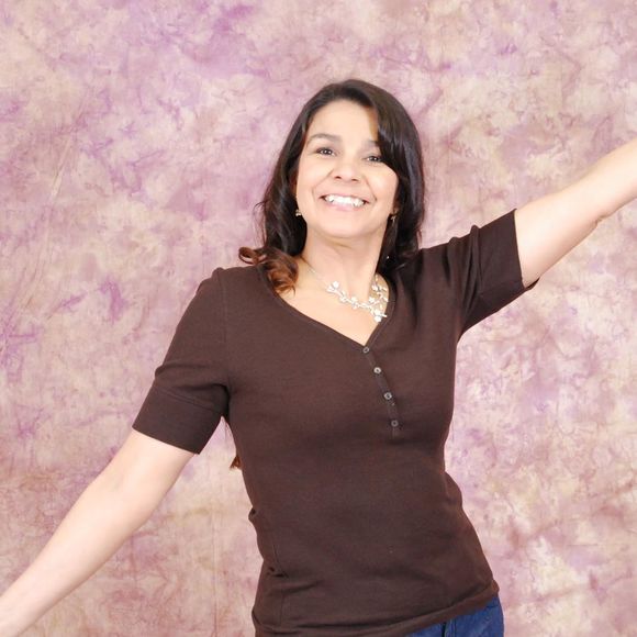 Meet your Posher, Cindy - Picture 1 of 1
