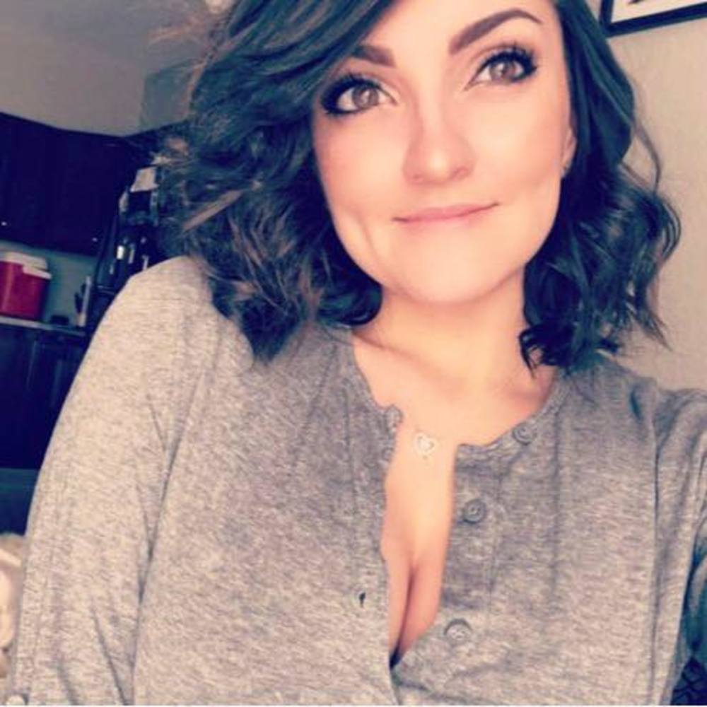 Meet your Posher, Hailey