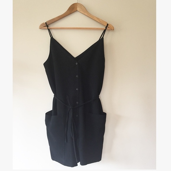 Topshop Pants - NWT Topshop V Neck Belted Pocket Romper Tie Waist